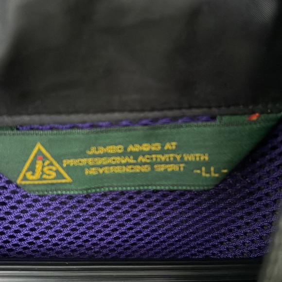 Black windbreaker water resistant jacket size LL from Japan - Picture 4 of 7